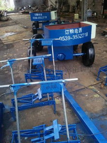 空心砖生产全流程核心设备 夹砖机、抓砖机与制砖机的协同作业